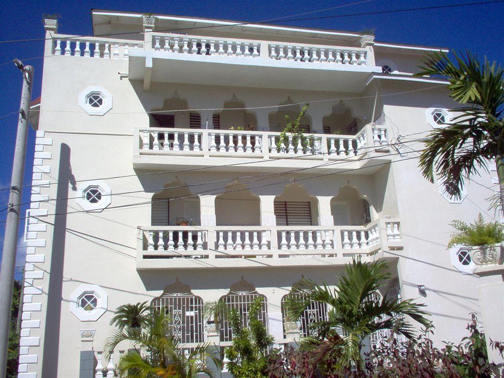 Bethel Court Guesthouse Montego Bay Exterior foto